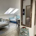 Srni-modry Podkrovi /dvojdomek U Vydra Srní
