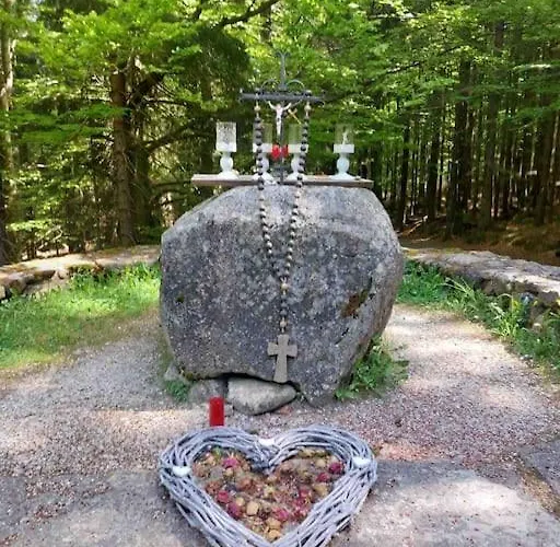 Srni-modry Podkrovi /dvojdomek U Vydra Srní