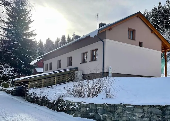 Srni-modry Podkrovi /dvojdomek U Vydra